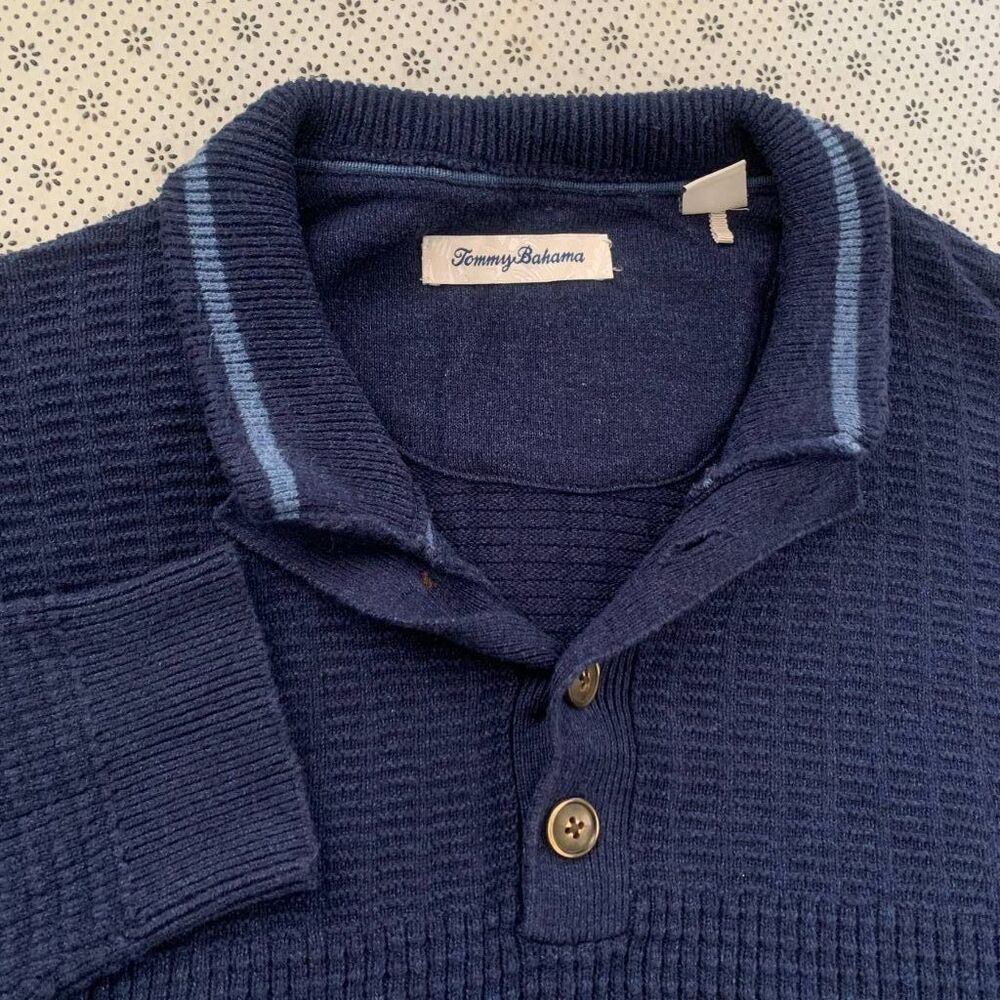 Tommy Bahama Men's XL Navy Blue Waffle Knit Henley Sweater 3-Button Pullover